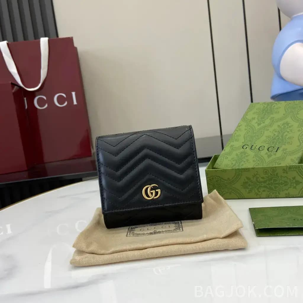 구찌 GG 마몬트 마틀라쎄 반지갑_대표이미지