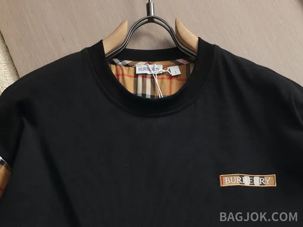버버리 버버리 체크패치 반팔 티셔츠 상세 이미지