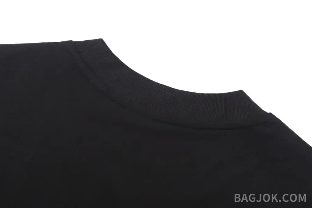 몽클레어 몽클레어 로고 배지 프린트 반팔티 상세 이미지