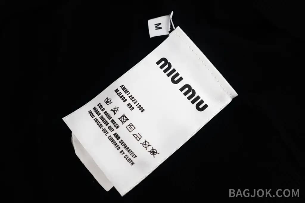 미우미우 미우미우 라운드 니트 반팔티 상세 이미지