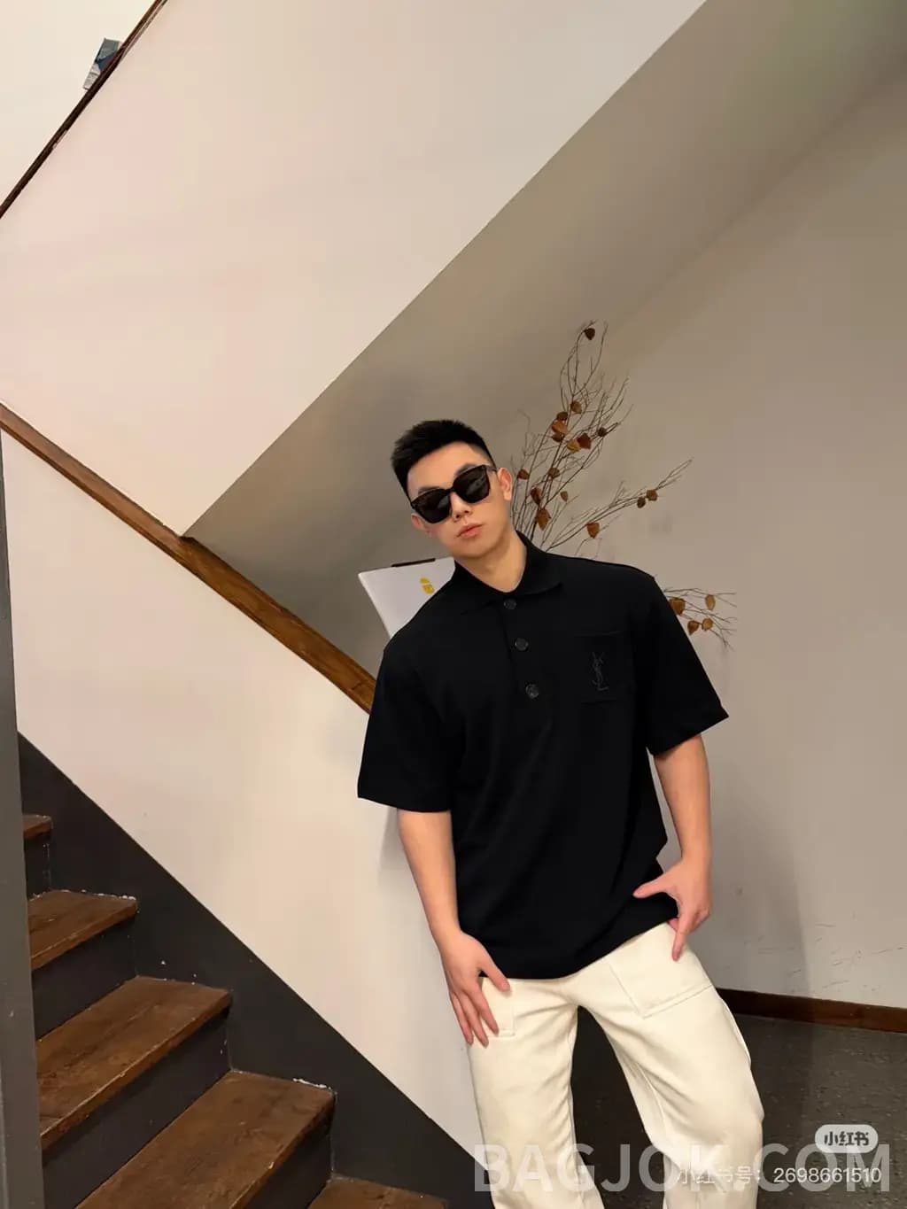 생로랑 생로랑 포켓 로고 자수 폴로 셔츠 상세 이미지