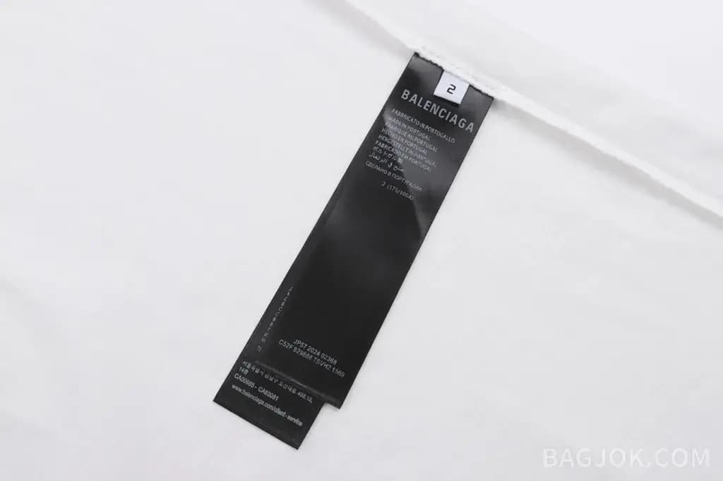 발렌시아가 발렌시아가 26SS 스트라이프 패치 반팔티 상세 이미지