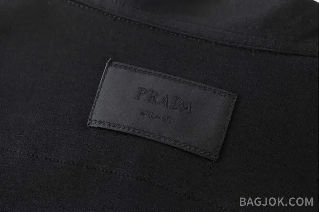 프라다 프라다 나일론 트리밍 포켓 반팔 폴로 셔츠 상세 이미지