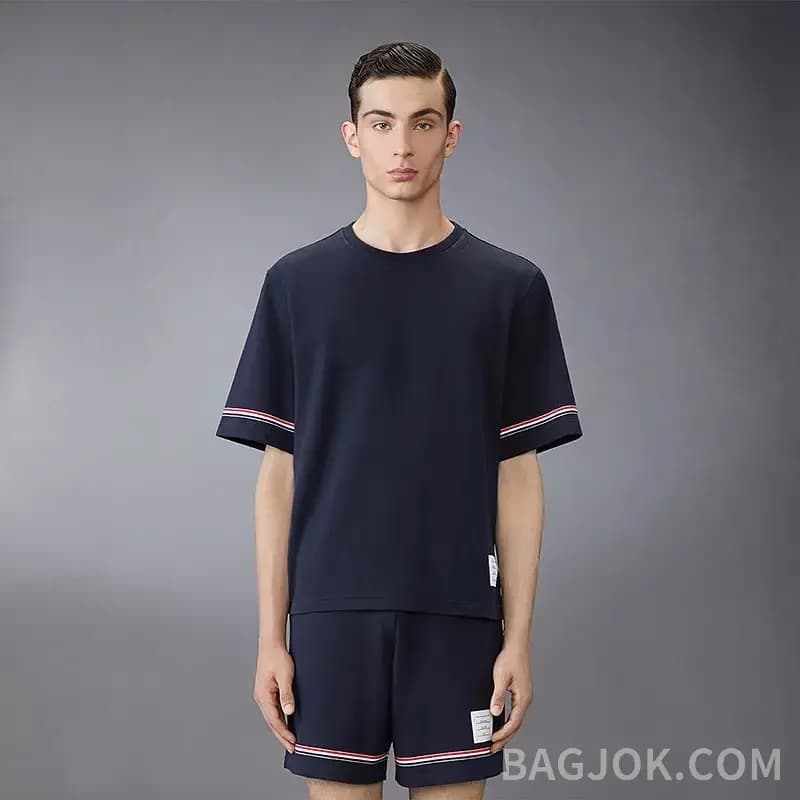 톰브라운 톰브라운 26SS 순면 라운드티 상세 이미지