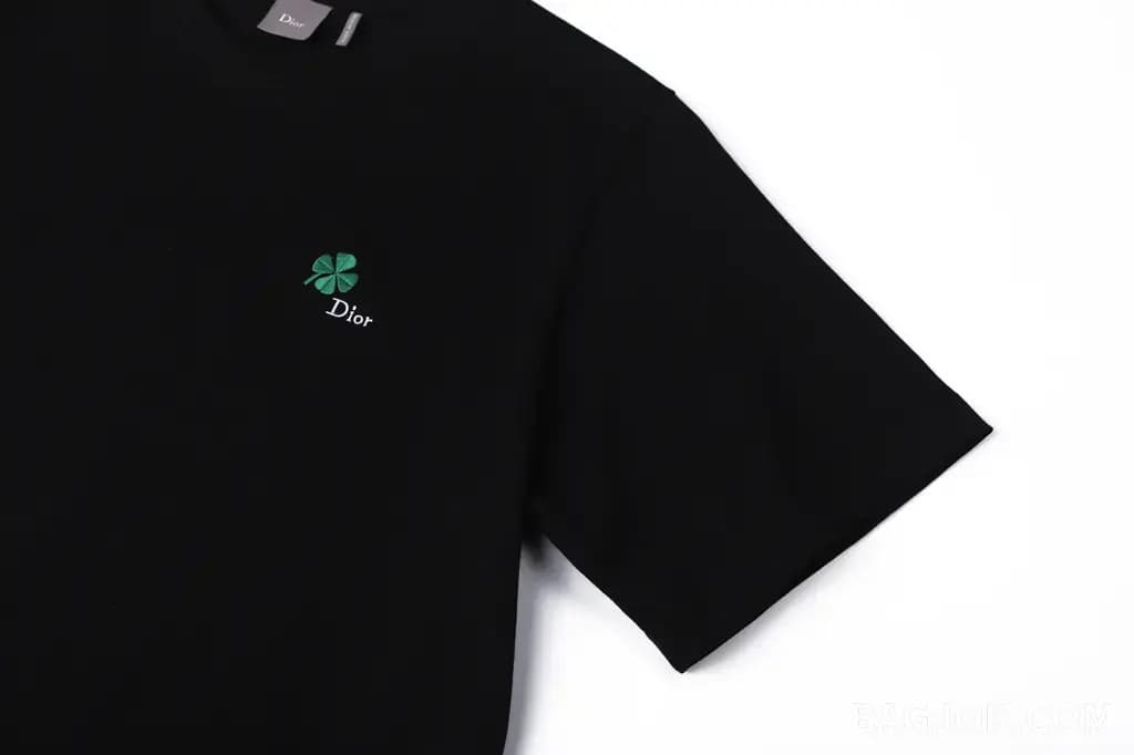 디올 디올 클로버 자수 반팔 티셔츠 상세 이미지