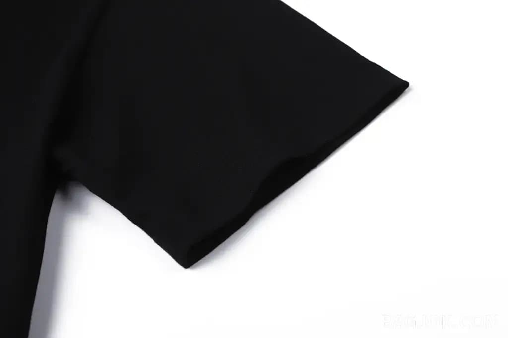 디올 디올 클로버 자수 반팔 티셔츠 상세 이미지