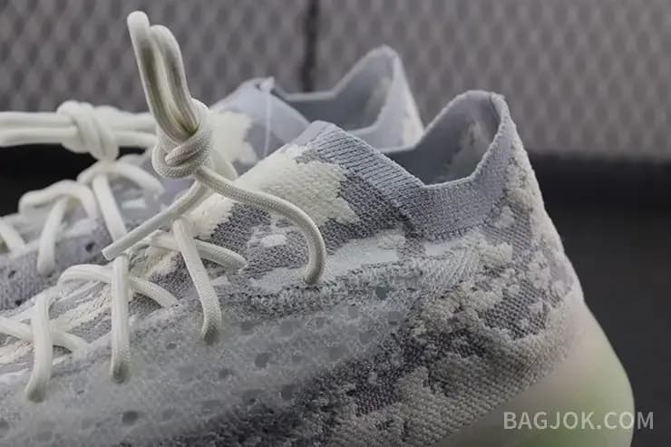 아디다스 YEEZY 380 상세 이미지