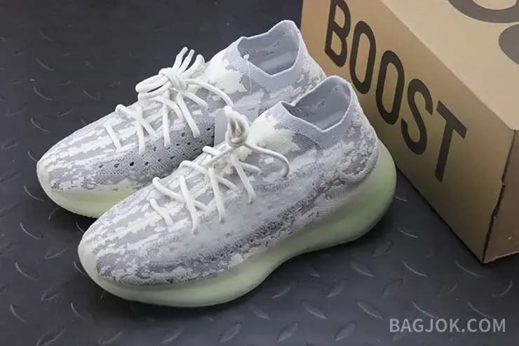 아디다스 YEEZY 380 상세 이미지