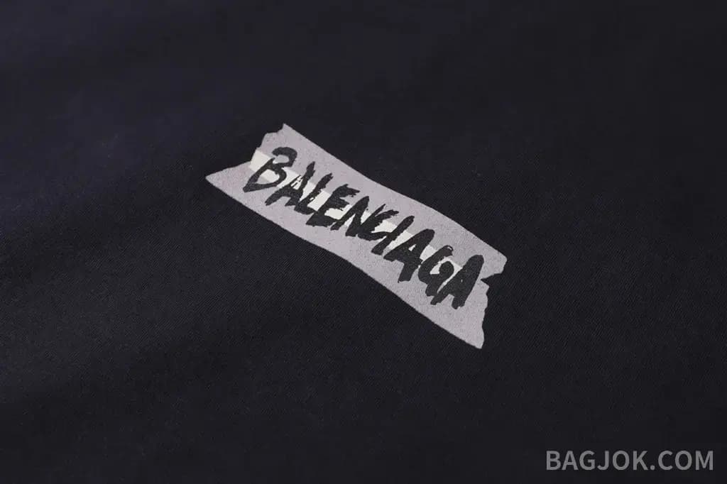 발렌시아가 발렌시아가 빈티지 워싱 레터링 반팔 티셔츠 상세 이미지