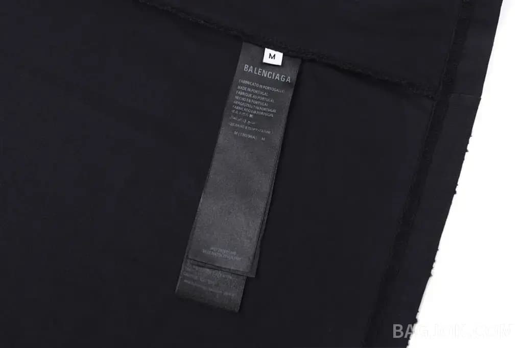 발렌시아가 발렌시아가 빈티지 워싱 레터링 반팔 티셔츠 상세 이미지