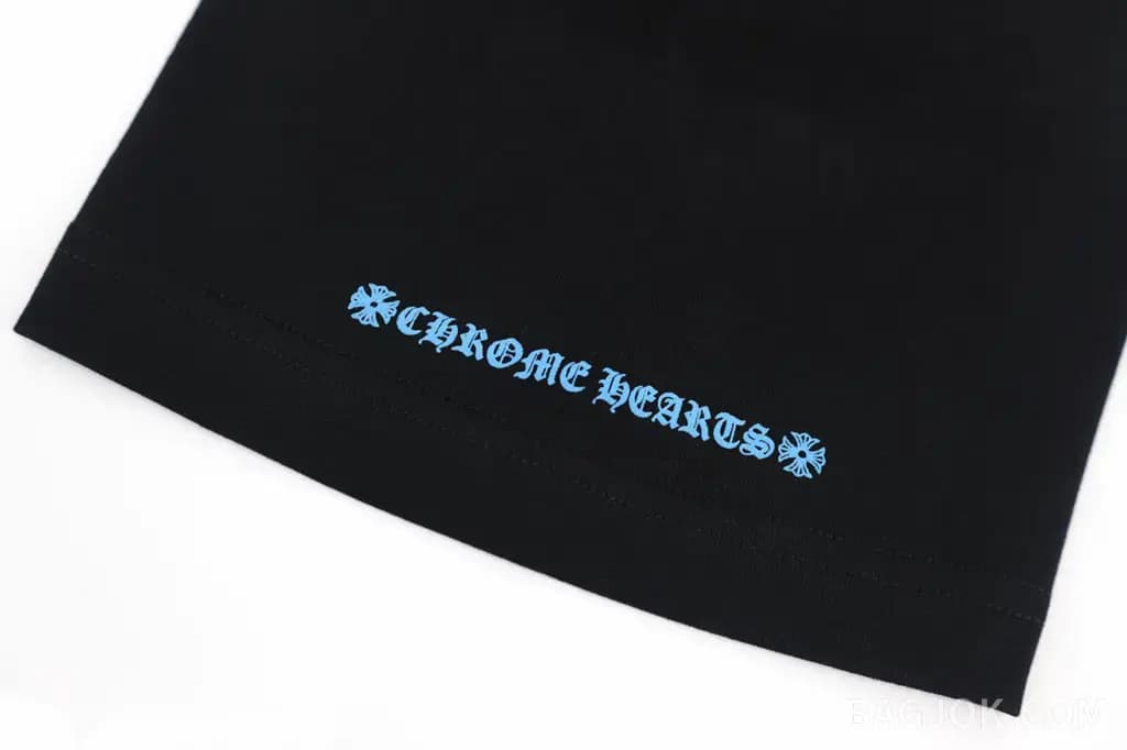 크롬하츠 크롬하츠 블루 크로스 그래픽 반팔 티셔츠 상세 이미지