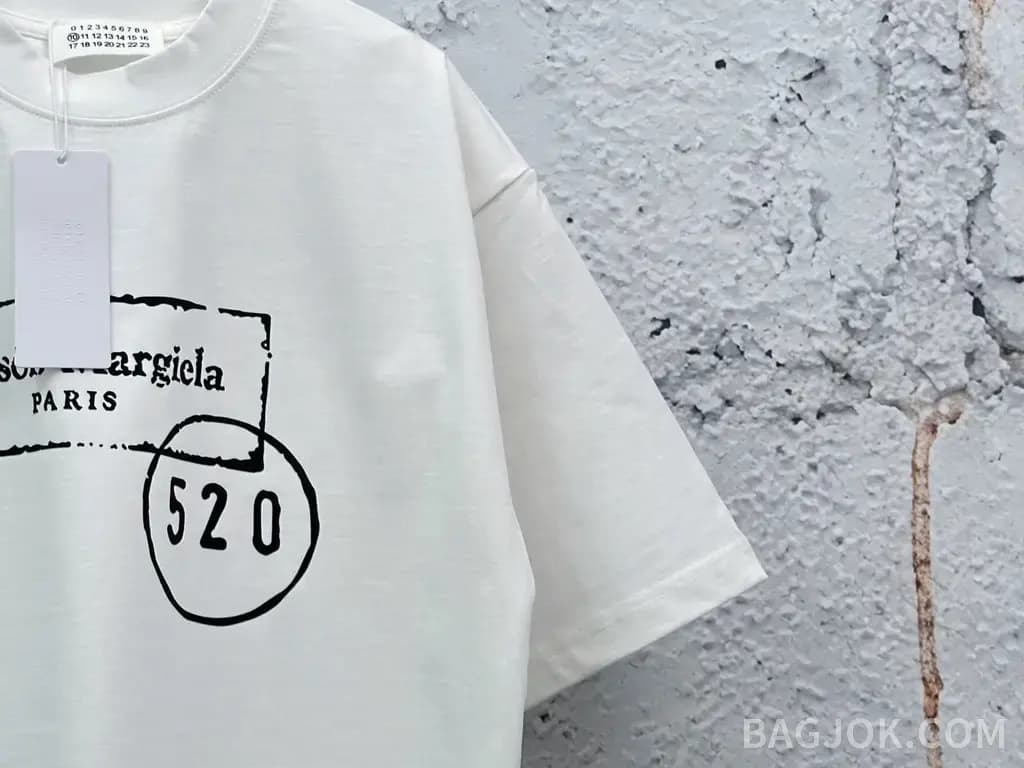 메종마르지엘라 메종 마르지엘라 520 스탬프 로고 오버핏 반팔 티셔츠 상세 이미지