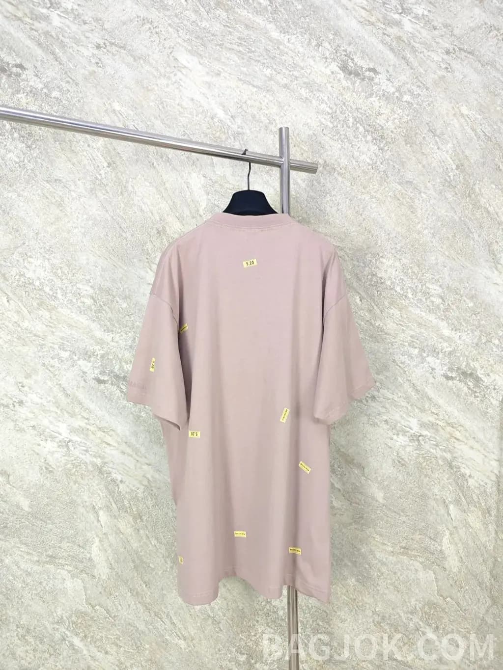 발렌시아가 발렌시아가 26SS 520 스티커 티셔츠 상세 이미지