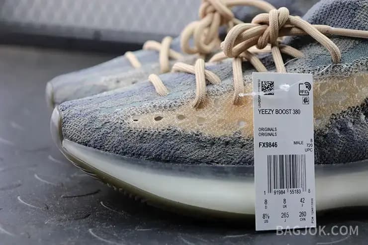 아디다스 YEEZY 380 상세 이미지