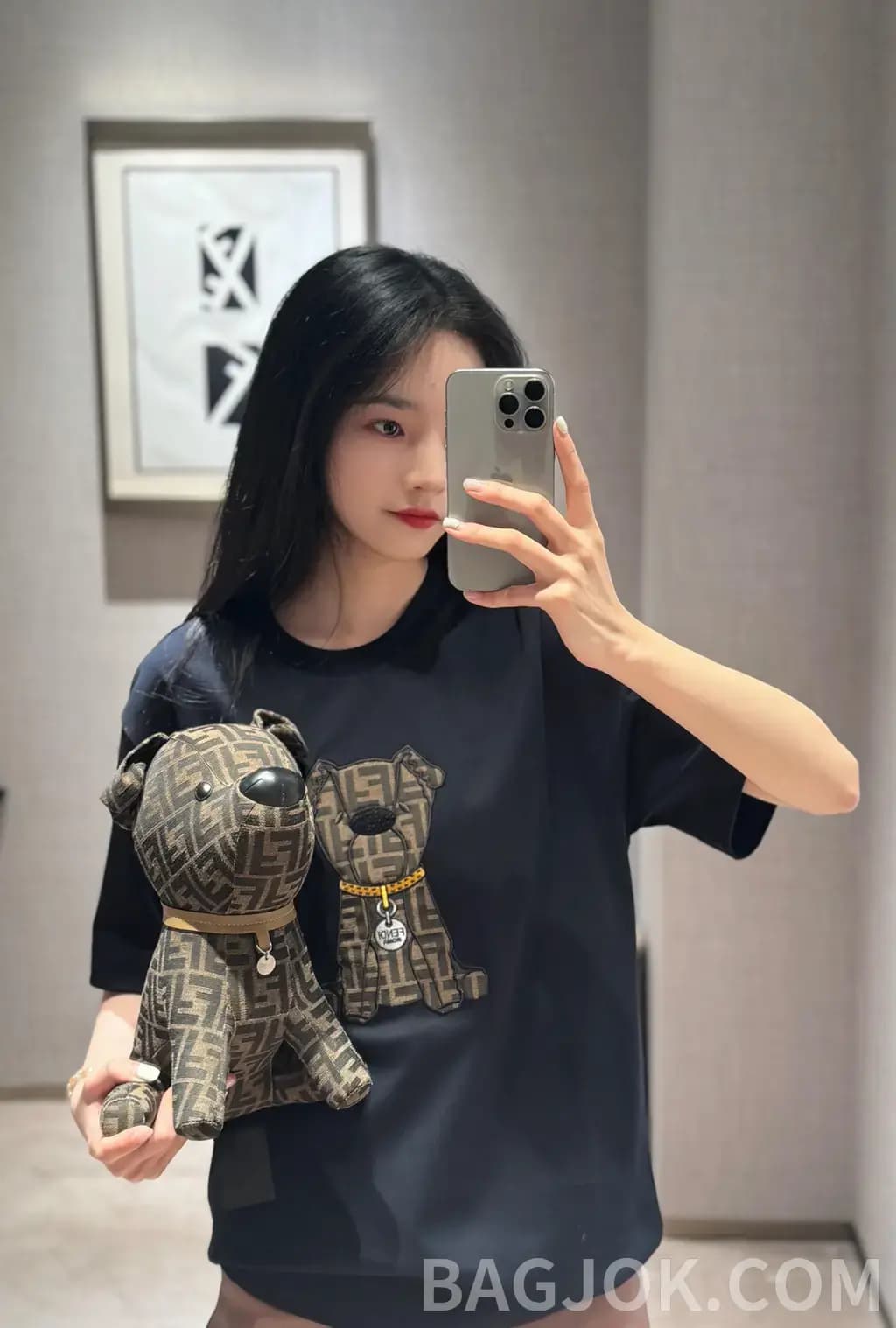 펜디 펜디 스몰 도그 패치 자수 반팔 티셔츠 상세 이미지