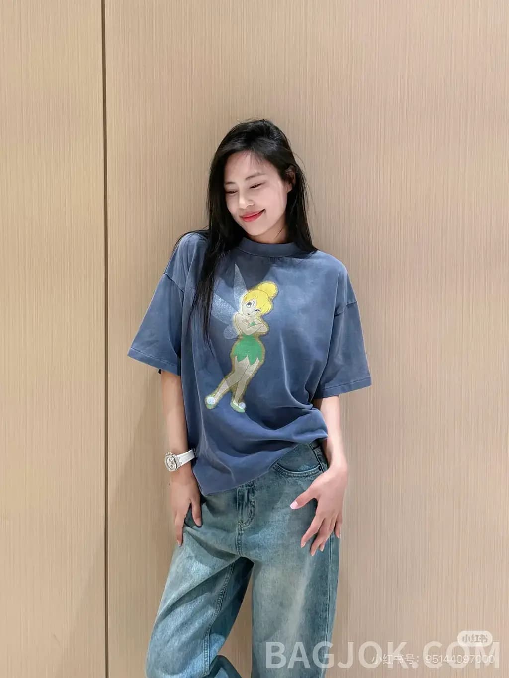 생로랑 생로랑 제니 픽시컷 탱커벨 그래픽 오버핏 티셔츠 상세 이미지