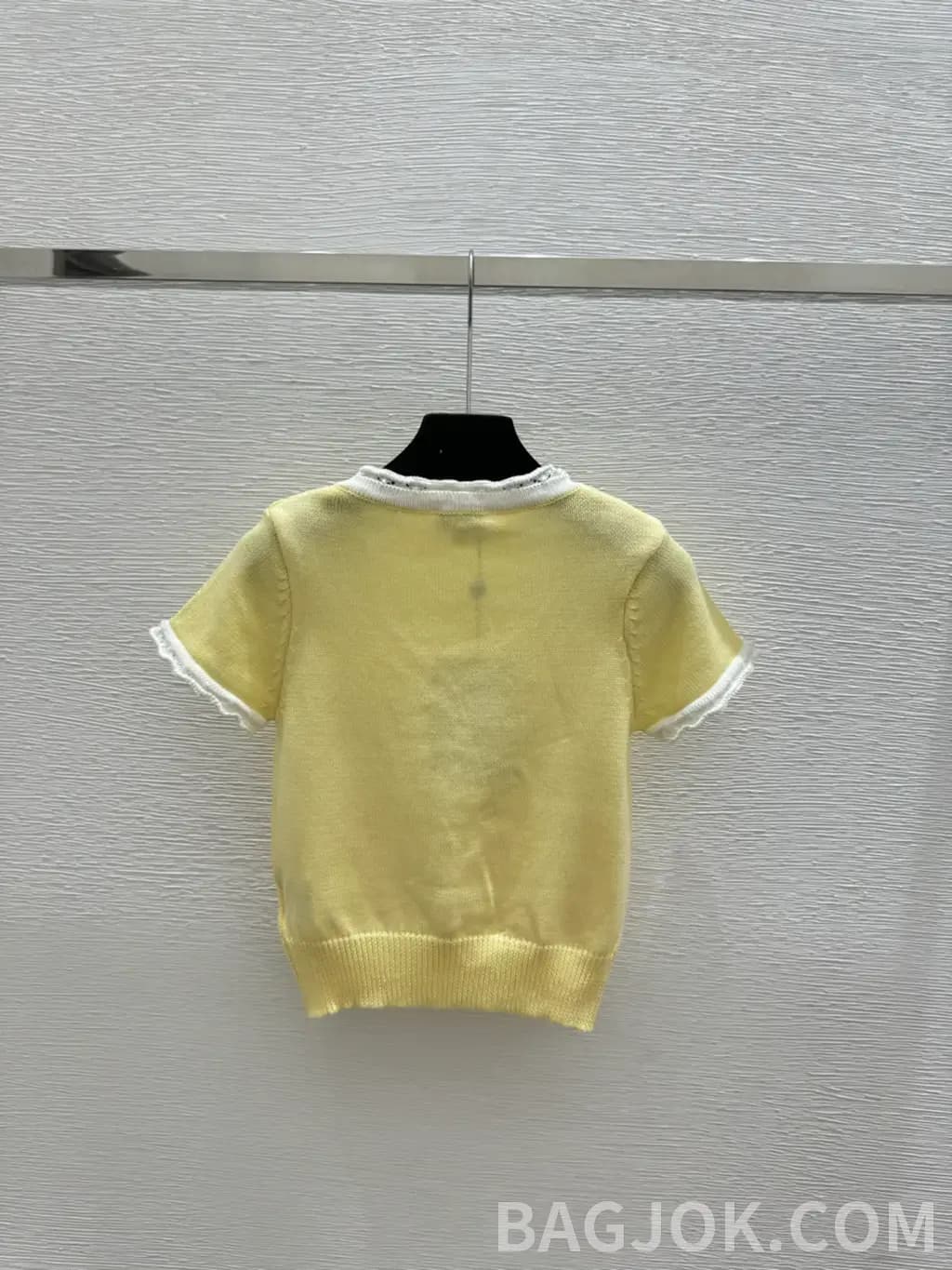 샤넬 샤넬 CC 보우 버튼 크롭 반팔 니트 상세 이미지