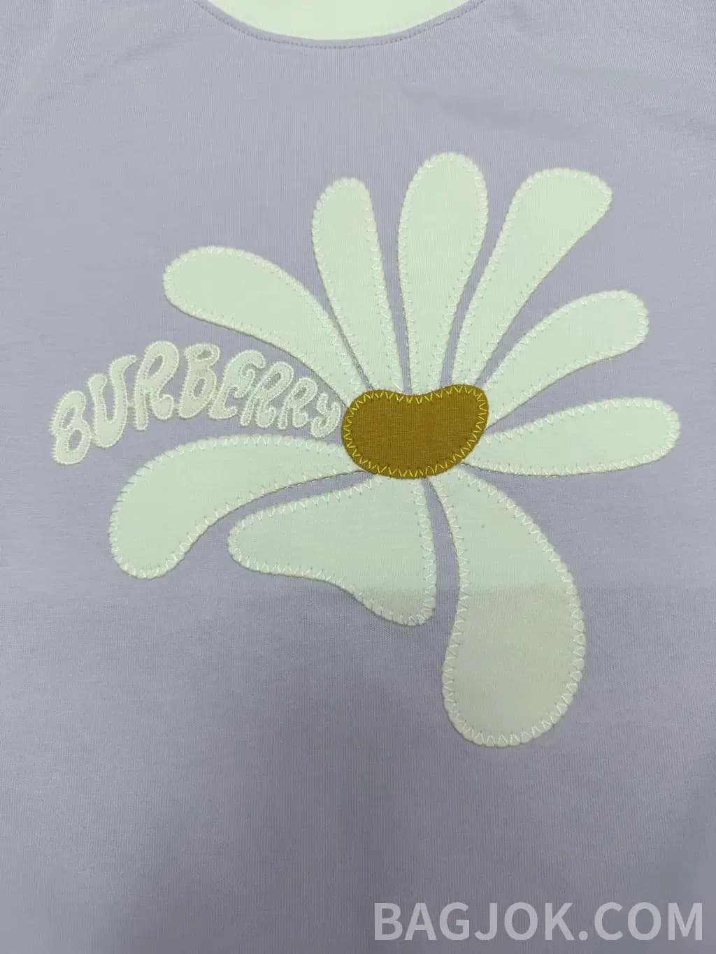 버버리 버버리 데이지 플로럴 그래픽 반팔 티셔츠 상세 이미지