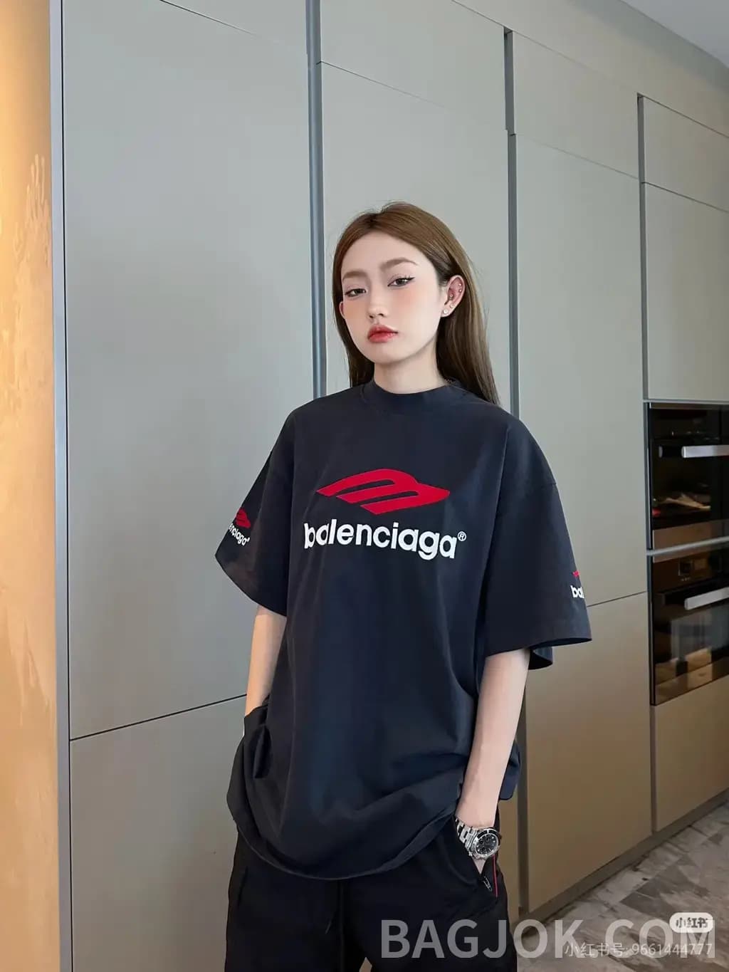 발렌시아가 발렌시아가 BB 로고 자수 오버핏 반팔 티셔츠 상세 이미지