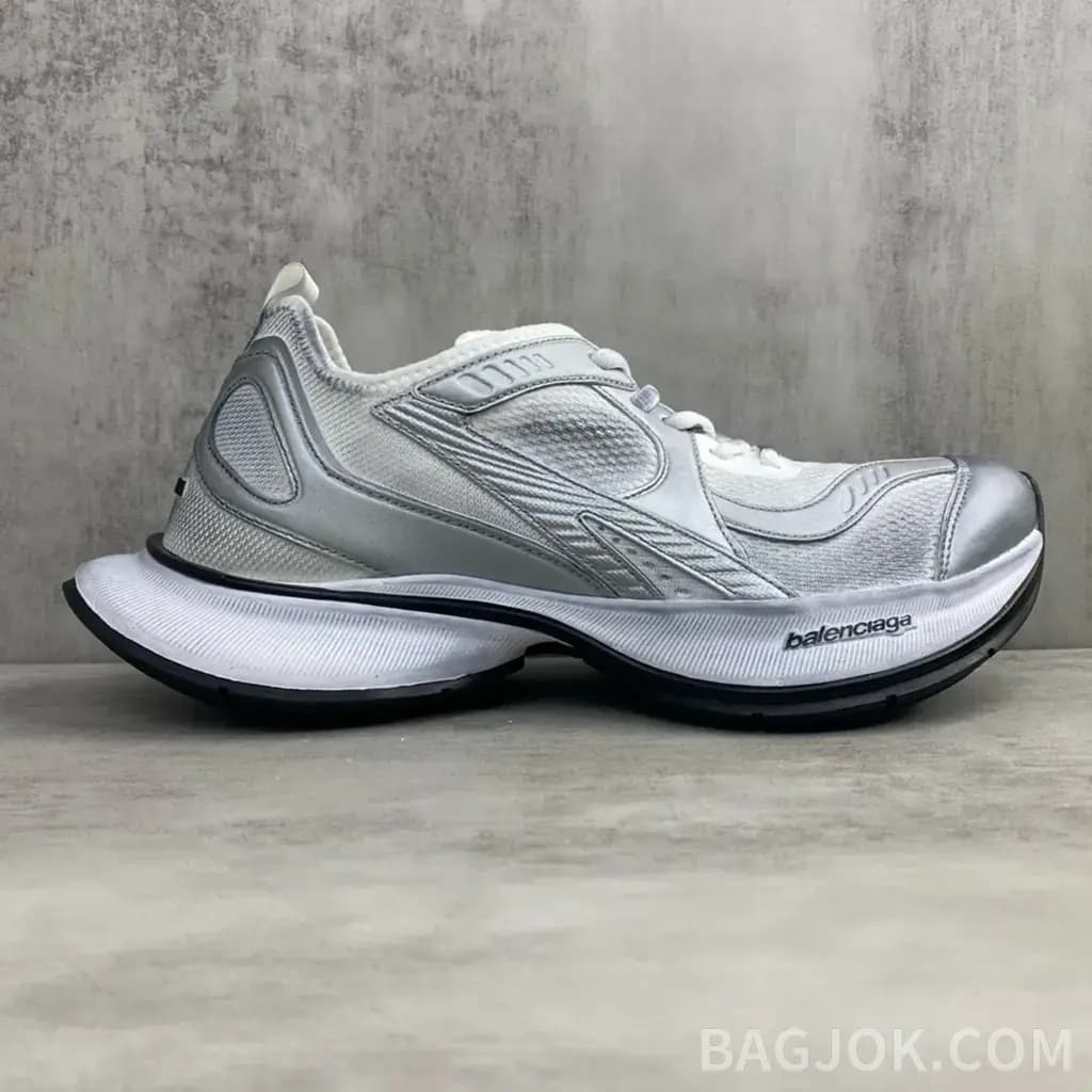 발렌시아가 발렌시아가 서킷 스니커즈 상세 이미지