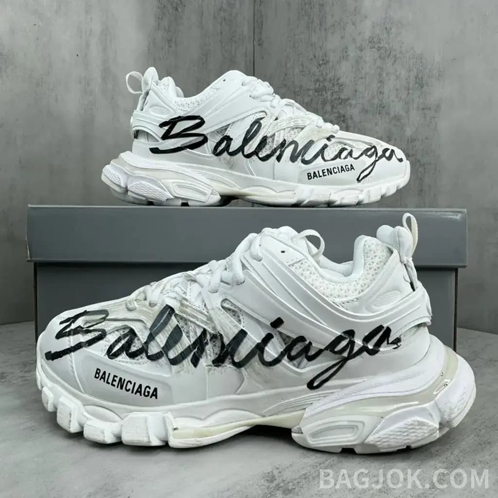 발렌시아가 발렌시아가 트랙 시그니처 스니커즈 상세 이미지