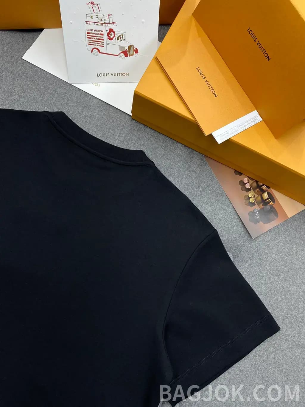 루이비통 루이비통 LV 서클 로고 오버핏 반팔 티셔츠 상세 이미지