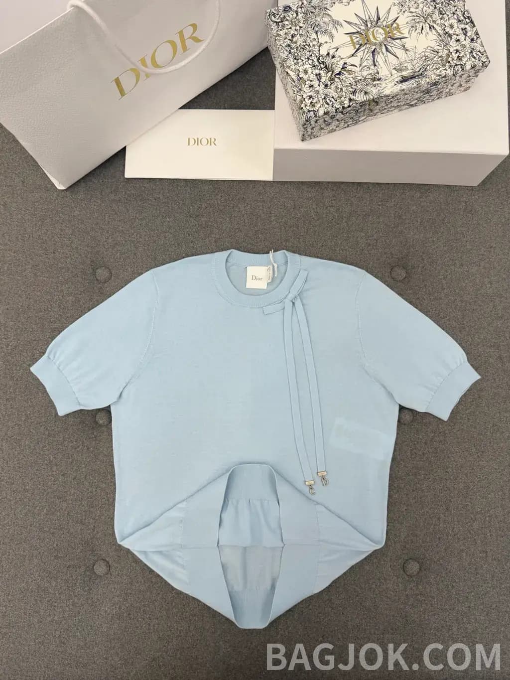 디올 디올 실크 블렌드 리본 타이 니트 반팔 탑 상세 이미지