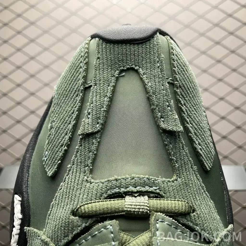 발렌시아가 발렌시아가 먼데이 울트라 스니커즈 상세 이미지