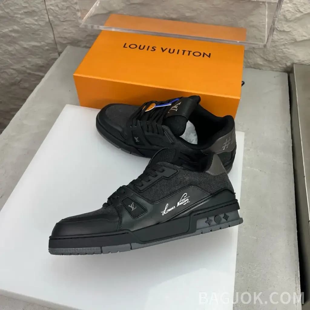 루이비통 루이비통 LV 트레이너 #54 레터링 스니커즈 ver.2 상세 이미지
