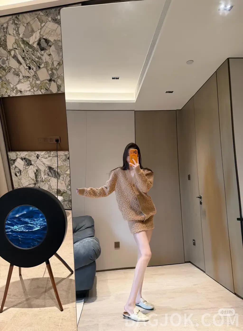 루이비통 루이비통 모노그램 플라워 자카드 니트 미니 스커트 상세 이미지