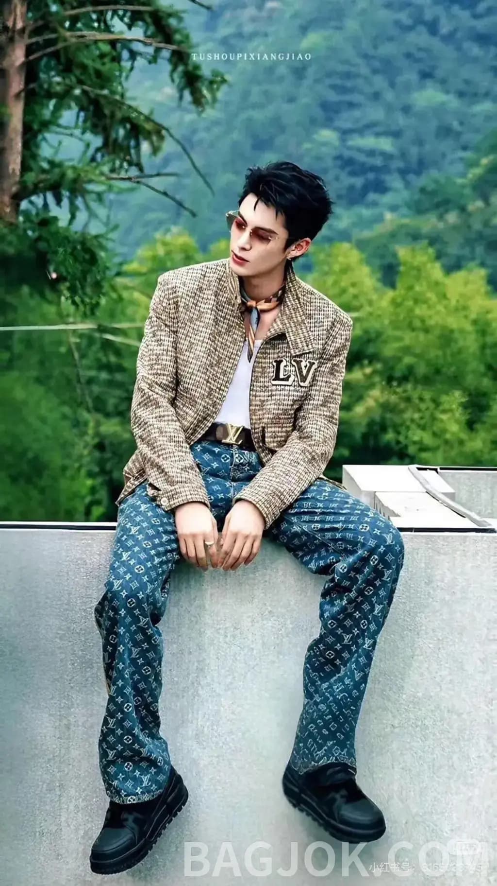 루이비통 루이비통 올오버 모노그램 자카드 데님 와이드 팬츠 상세 이미지