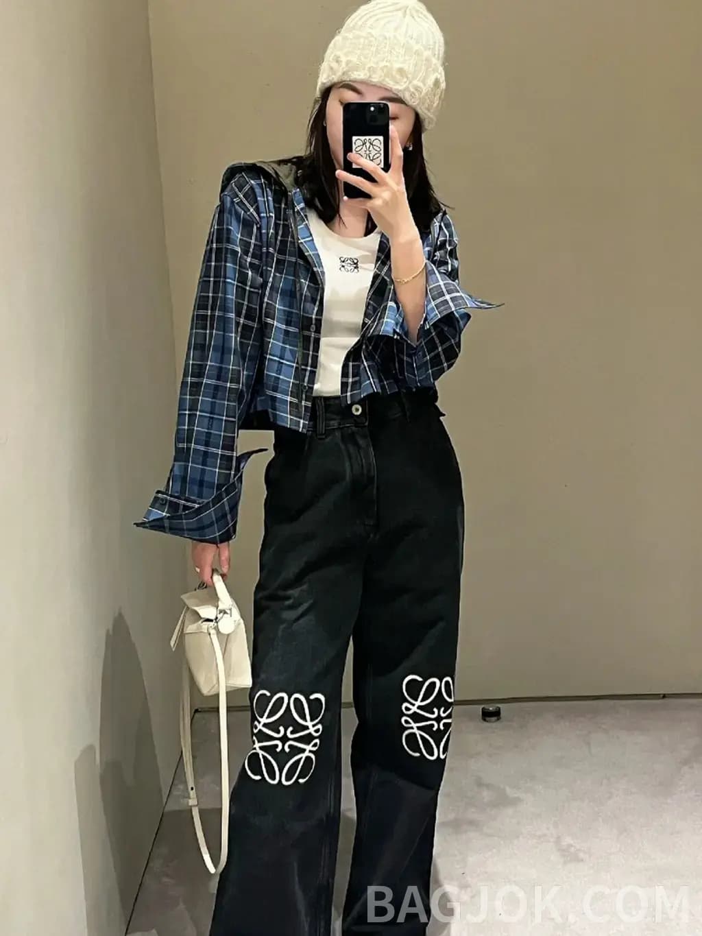 로에베 로에베 아나그램 엠브로이더리 워싱 와이드 데님 팬츠 상세 이미지