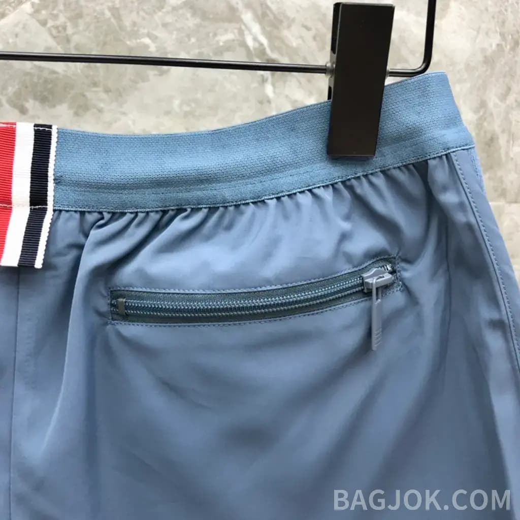 톰브라운 톰브라운 4바 스트라이프 트랙 쇼츠 상세 이미지
