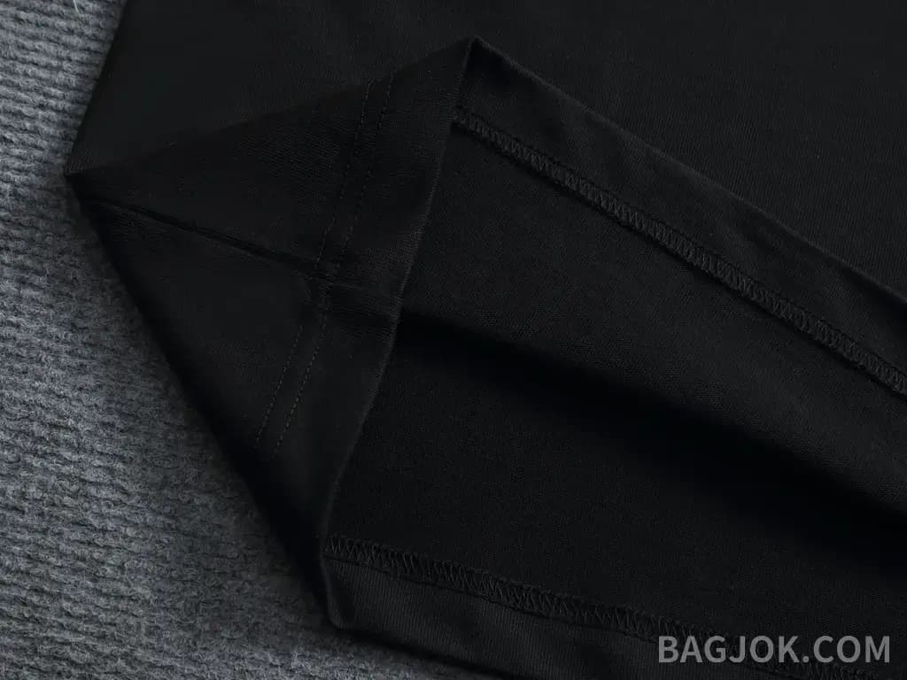 버버리 버버리 전마 입체 로고 오버핏 티셔츠 상세 이미지