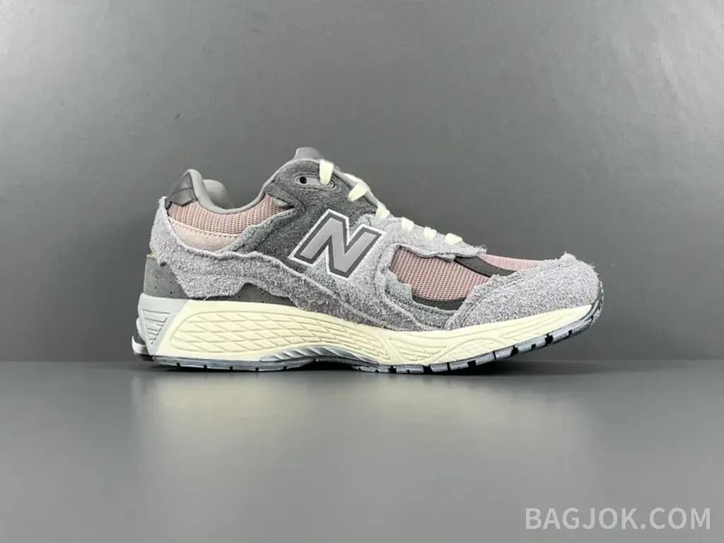 뉴발란스 뉴발란스 2002R 프로텍션 팩 상세 이미지