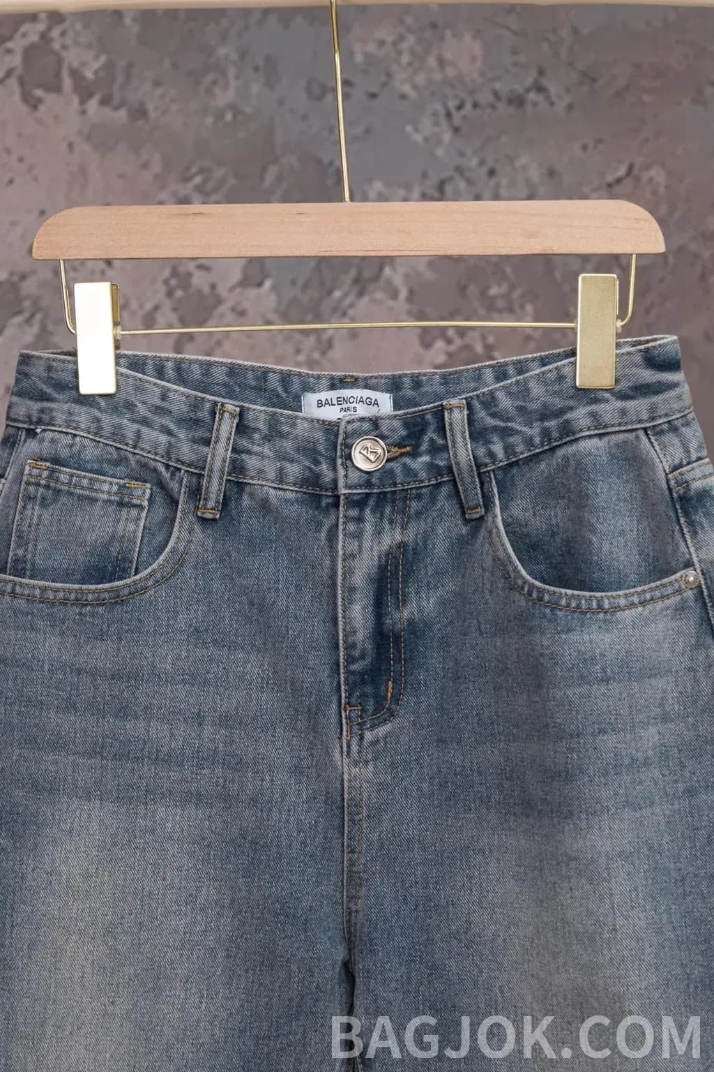 발렌시아가 발렌시아가 시그니처 BB 로고 데님 팬츠 상세 이미지