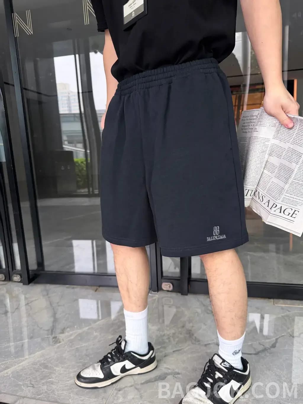 발렌시아가 발렌시아가 나노 BB 자수 스웨트 숏팬츠 상세 이미지