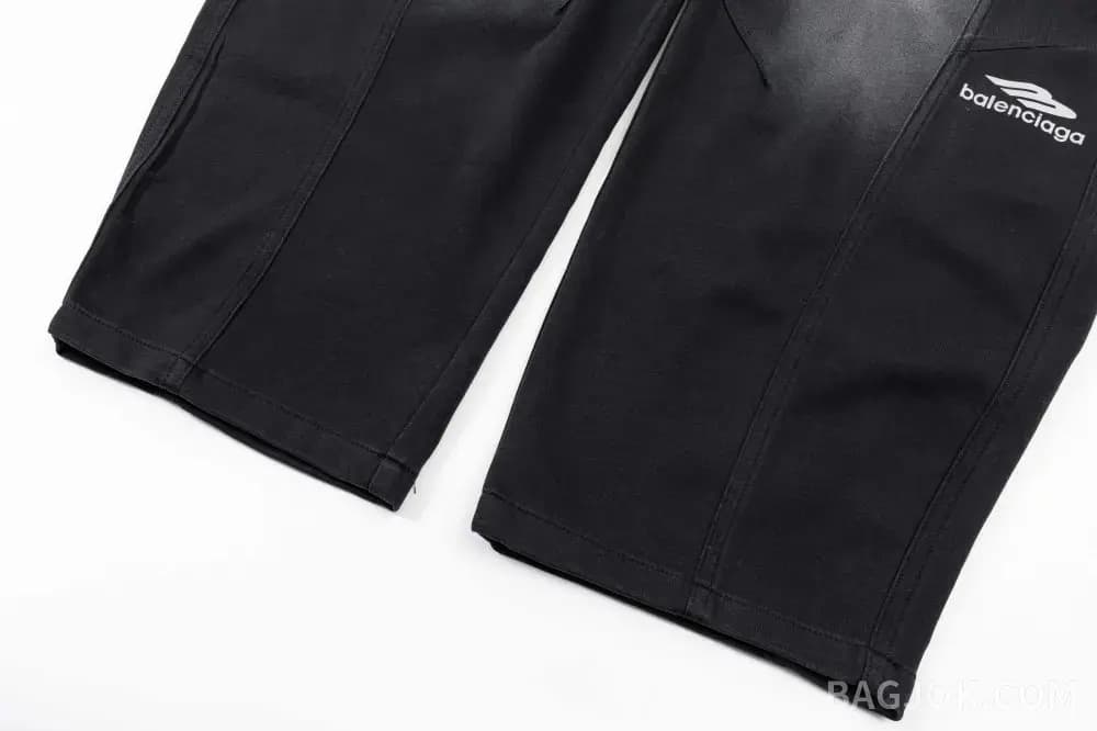 발렌시아가 발렌시아가 워싱 디스트레스드 와이드 크롭 팬츠 상세 이미지