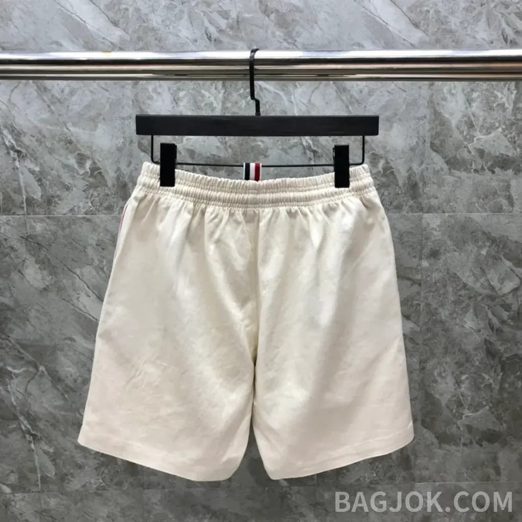 톰브라운 톰브라운 시그니처 스트라이프 코튼 쇼츠 상세 이미지
