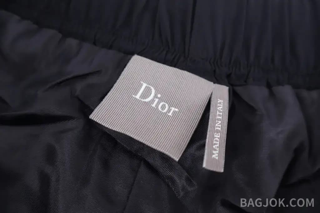 디올 DIOR 아베뉴 몽테뉴 레터링 트랙 팬츠 상세 이미지