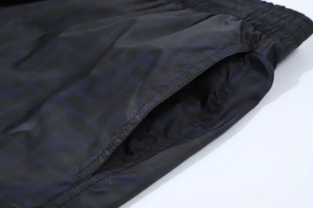 펜디 FENDI FF 모노그램 테크니컬 비치 쇼츠 상세 이미지