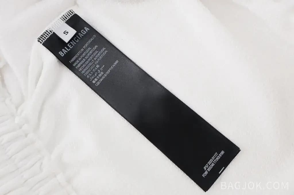발렌시아가 BALENCIAGA 테이프 그래픽 헤비 코튼 쇼츠 상세 이미지