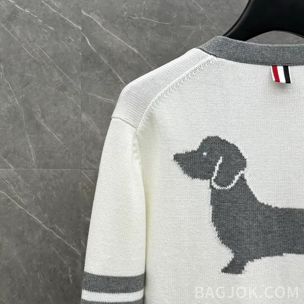 톰브라운 THOM BROWNE 닥스훈트 인타르시아 가디건 상세 이미지