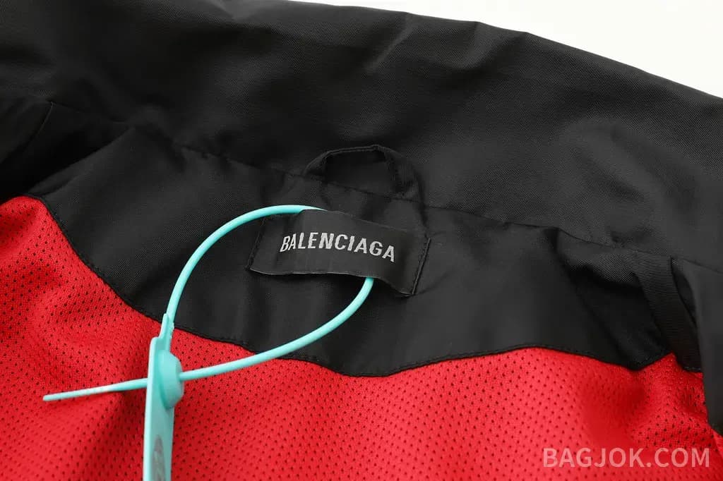 발렌시아가 BALENCIAGA NBA 코치 재킷 상세 이미지