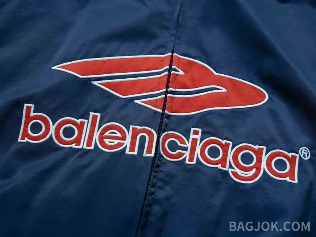 발렌시아가 BALENCIAGA Big Logo Windbreaker Jacket 상세 이미지