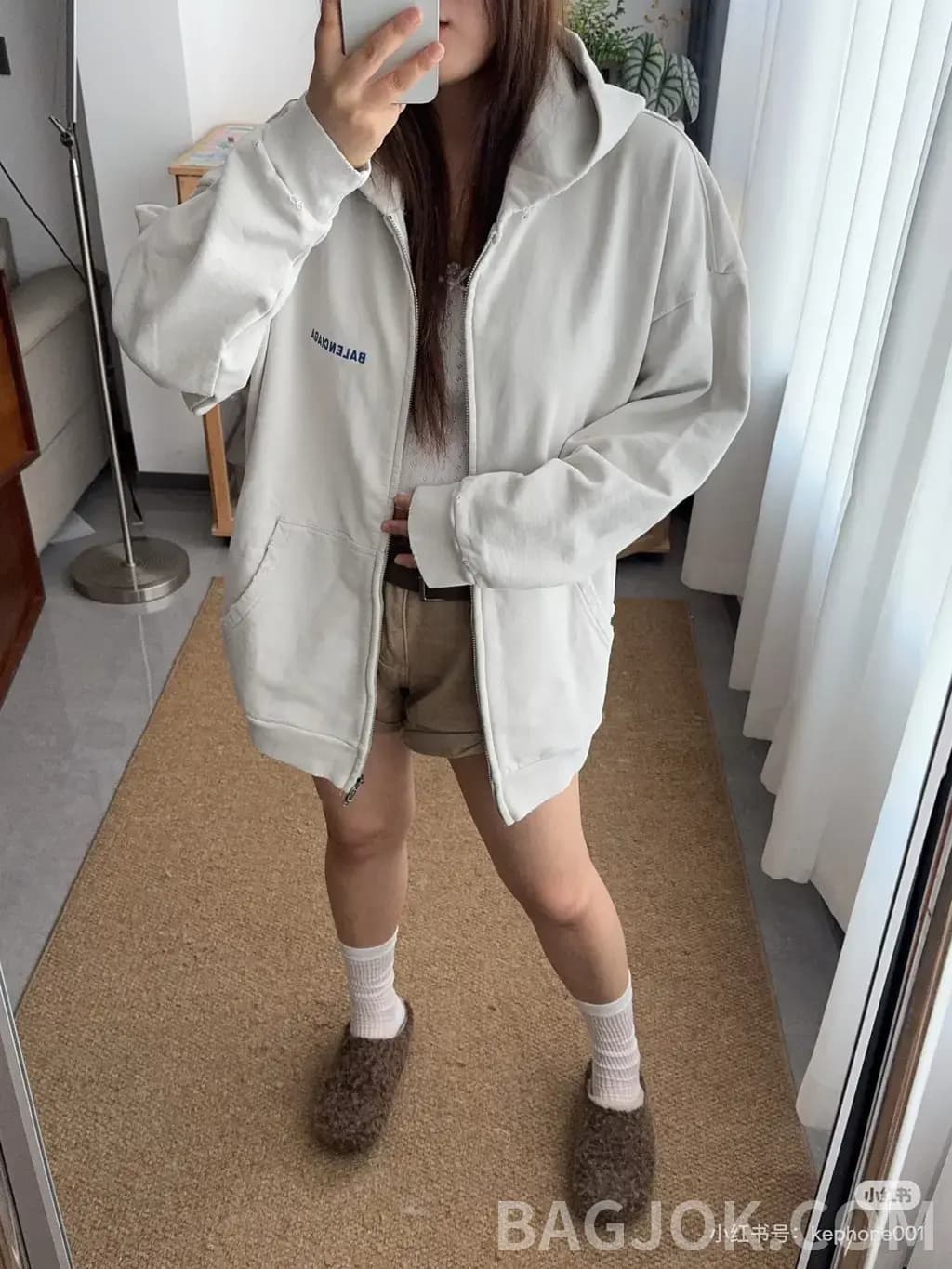 발렌시아가 BALENCIAGA 자수 집업 후드 상세 이미지
