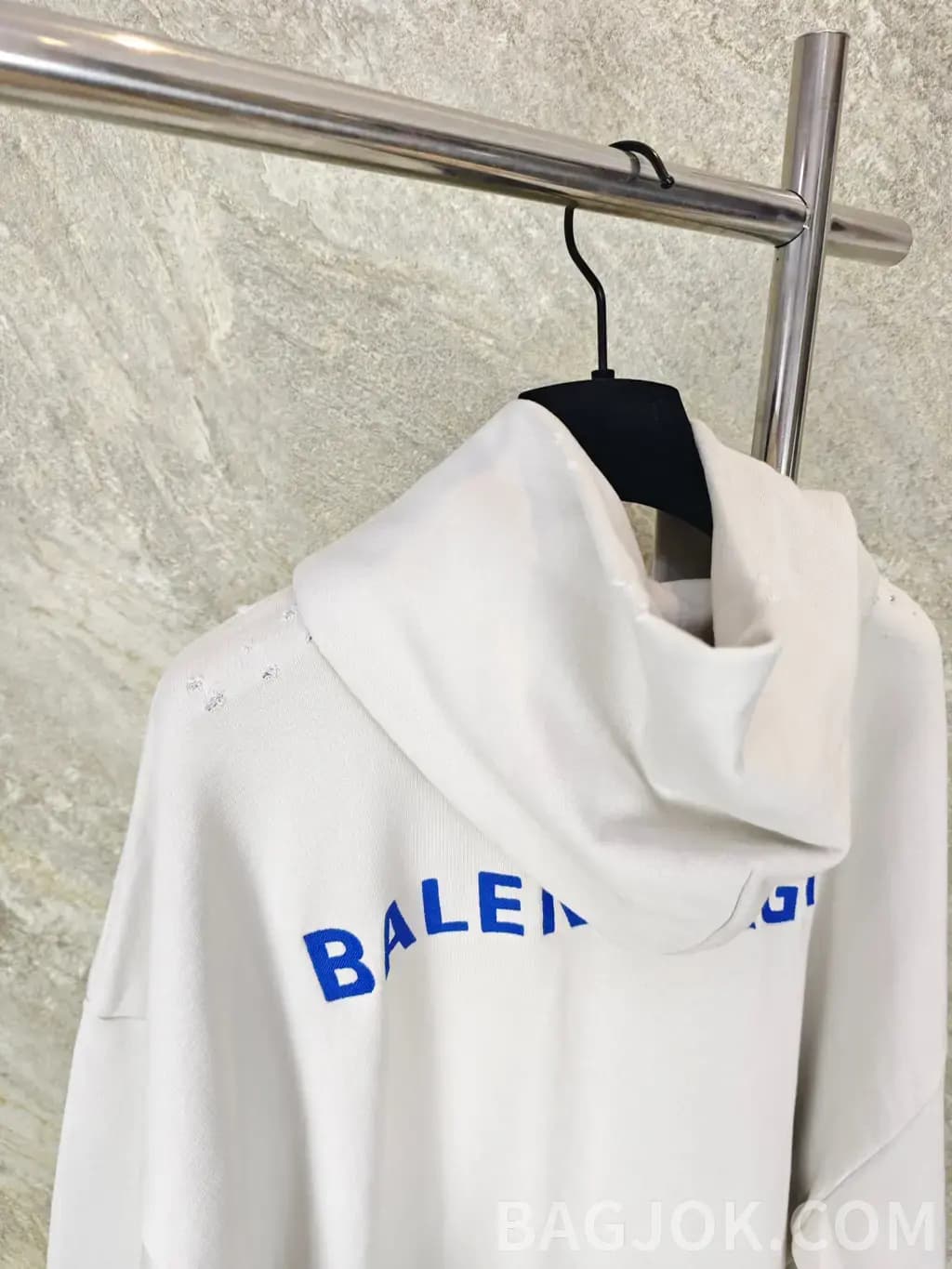 발렌시아가 BALENCIAGA 자수 집업 후드 상세 이미지