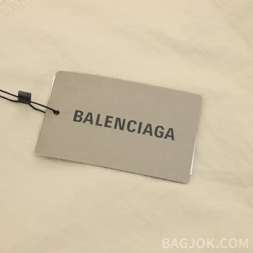 발렌시아가 BALENCIAGA 테크웨어 집업 자켓 상세 이미지