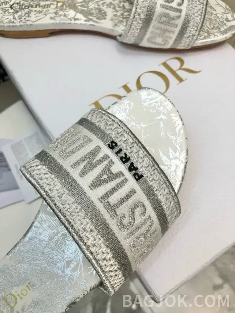 디올 디올 디웨이 (DWAY) 슬리퍼 25SS ver.3 상세 이미지