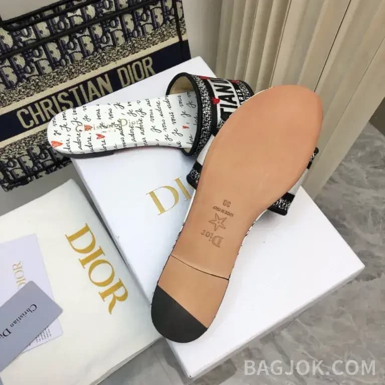 디올 디올 디웨이 (DWAY) 슬리퍼 25SS ver.3 상세 이미지